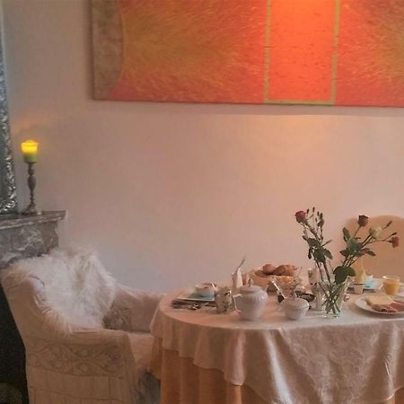 B&B Romantic Rooms Central Χάαρλεμ Εξωτερικό φωτογραφία